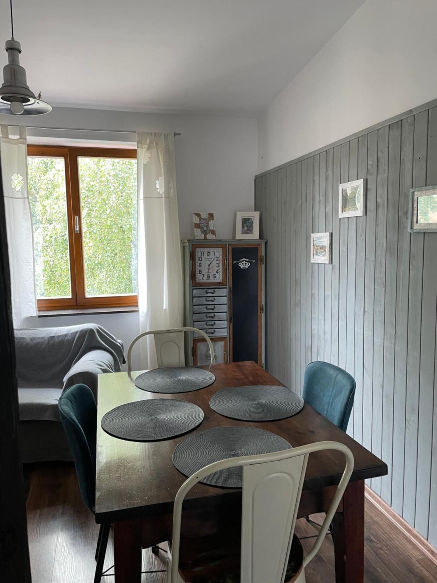 Piekny,duzy Loft 80 Metrow Blisko Centrum Apartmán *